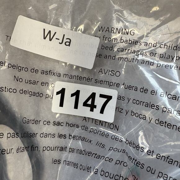 Talbots 8 Petite Black White Houndstooth Button Down Blazer Wool NWT Executive - Picture 13 of 13